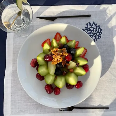 Odin Luxury Motor Yacht Hotel *