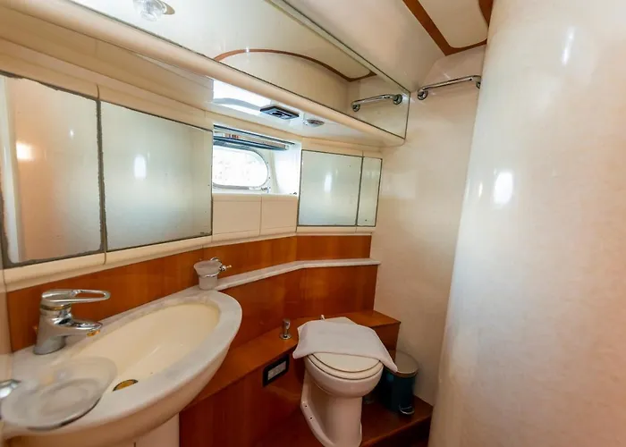 Odin Luxury Motor Yacht