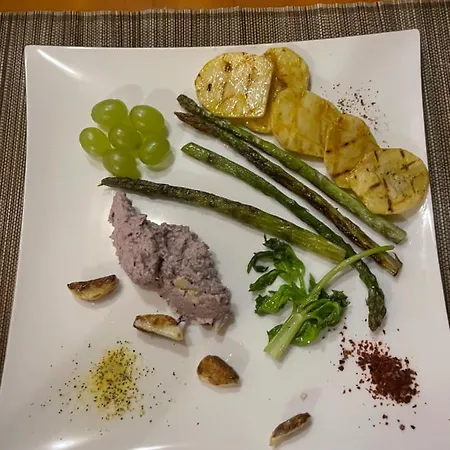 Odin Luxury Motor Yacht Szálloda *